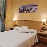 Гостьовий будинок La Concha 2*